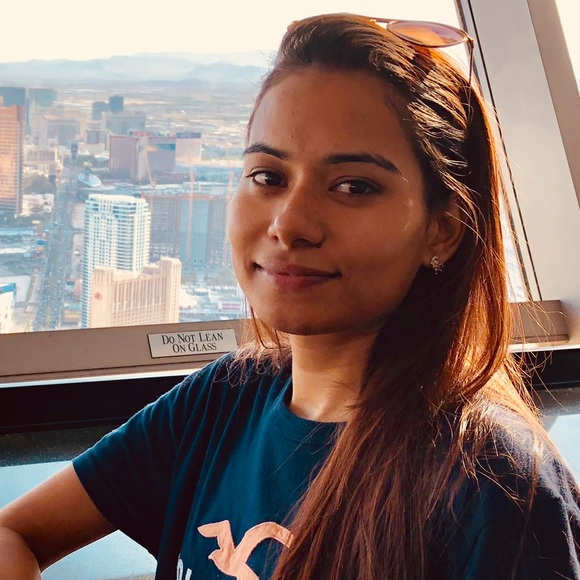 Meet your Posher, Divya - Picture 1 of 1